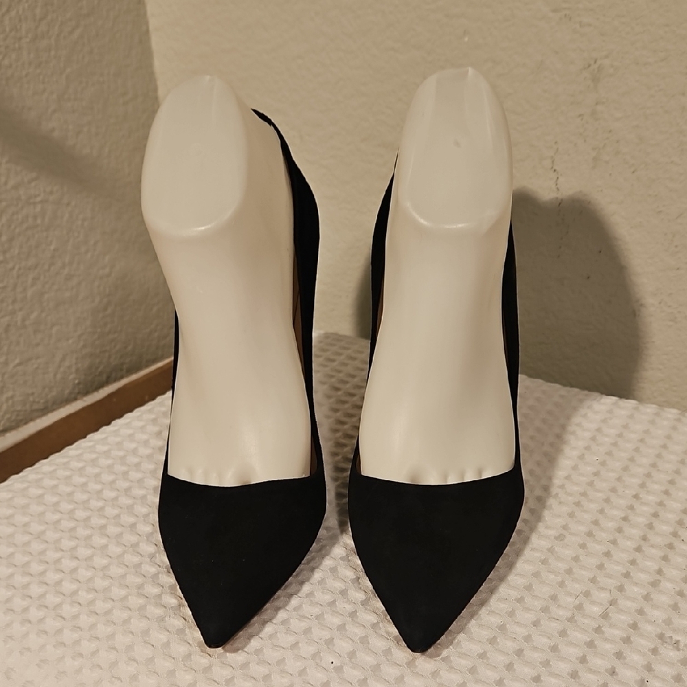 Manolo Blahnik Black Suede Heels